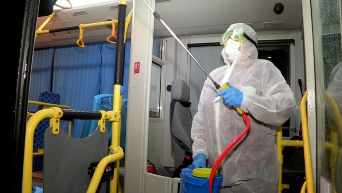 شىمكەنتتە 76 باعىت بويىنشا 1047 قوعامدىق كولىك كۇندەلىكتى دەزينفەكتسيالانۋدا