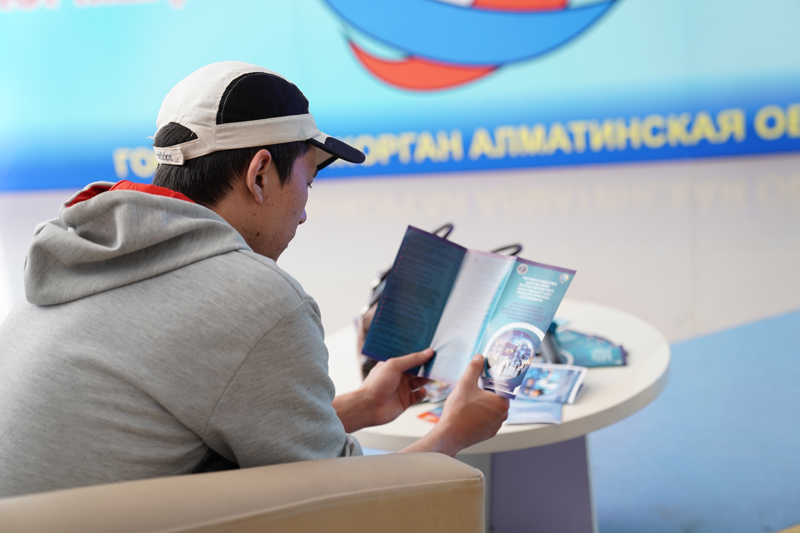 جول كارتاسى بويىنشا جۇمىس قىزدى