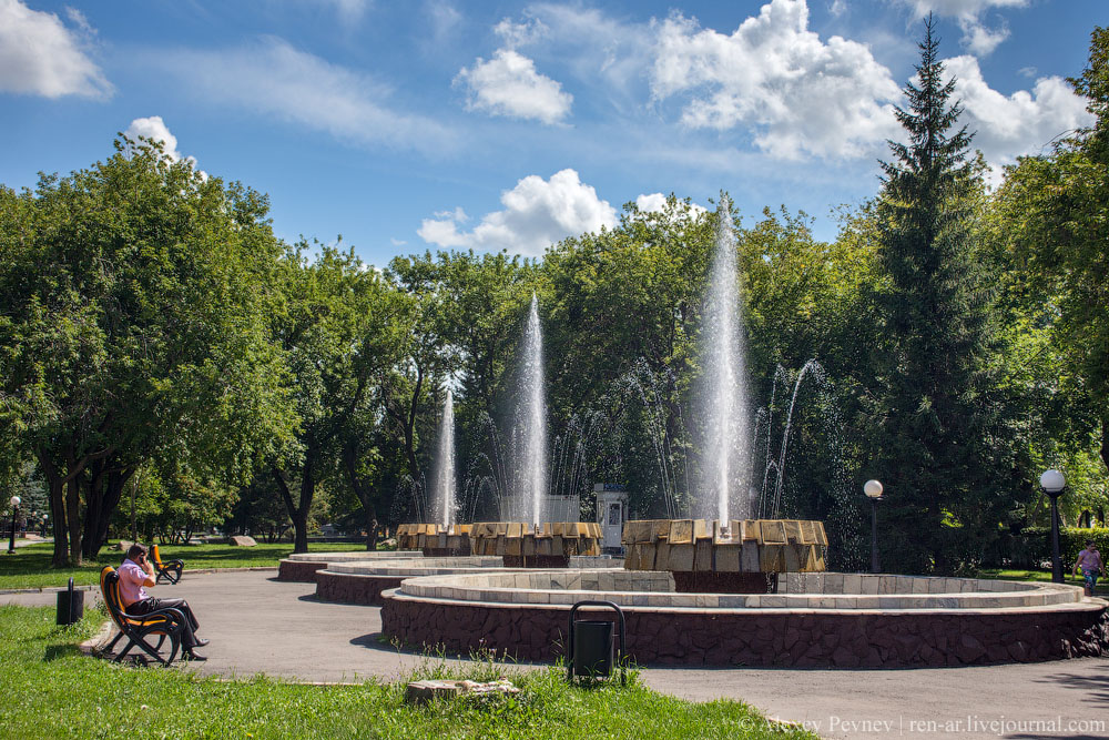 پەتروپاۆلدا قىزىل پالە قىزىپ تۇر