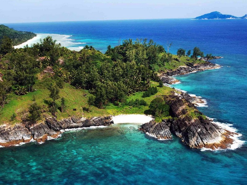 قىتاي نەگە كيريباتيدەن ەلشىلىك اشتى؟