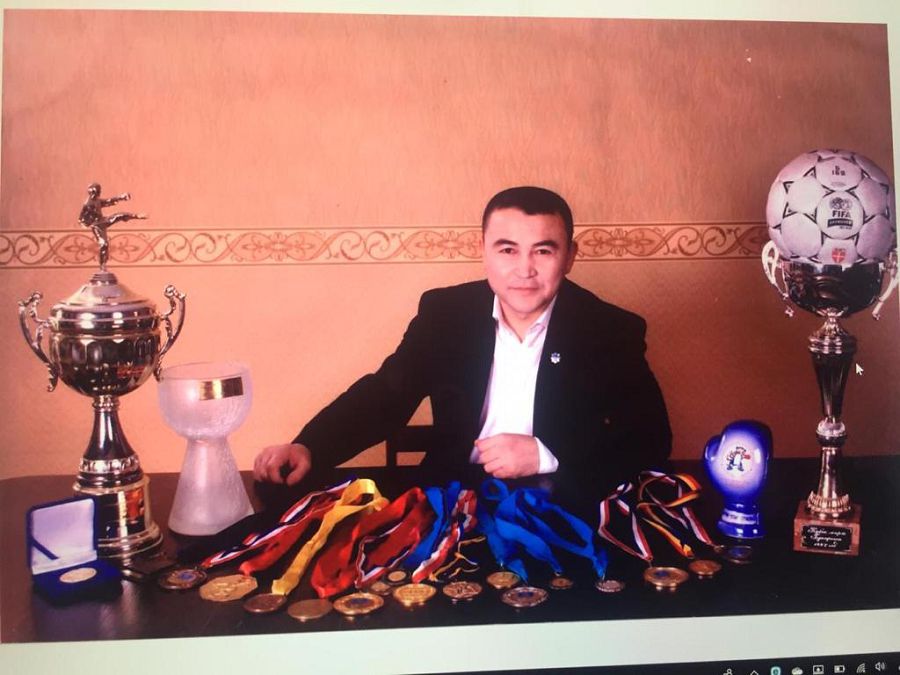 ەل ماقتاعان ەلمۇرات