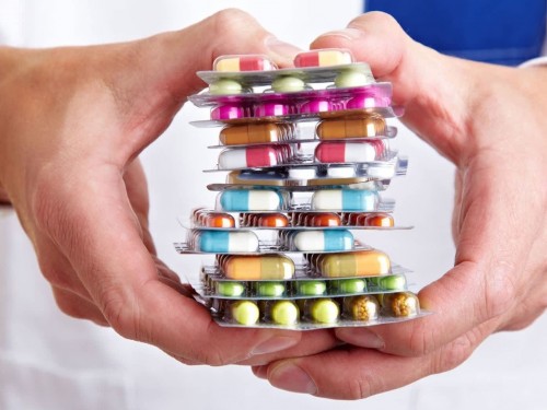 جامبىل وبلىسىندا ءدارى جانە دارىگەرلەر جەتىسپەۋشىلىگى بار