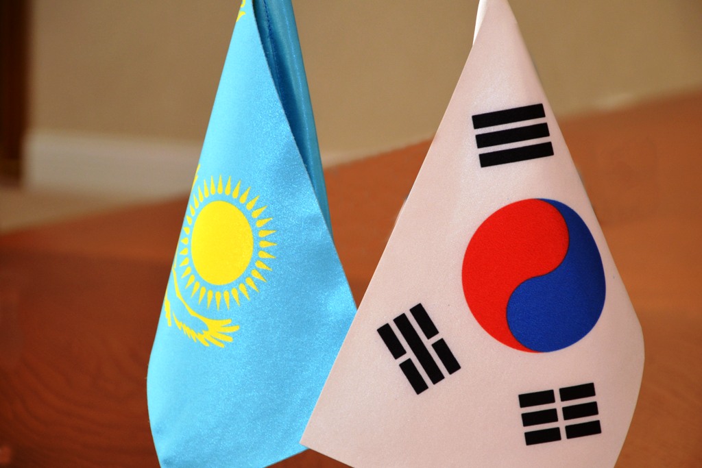 كورەيامەن ىنتىماقتاستىقتى نىعايتادى