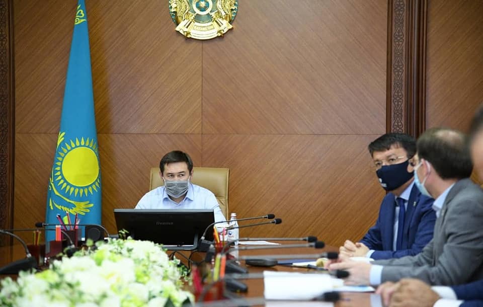 مۇرات ايتەنوۆ كوممۋنالدىق قىزمەتتەردىڭ جۇمىسىن سىنعا الدى