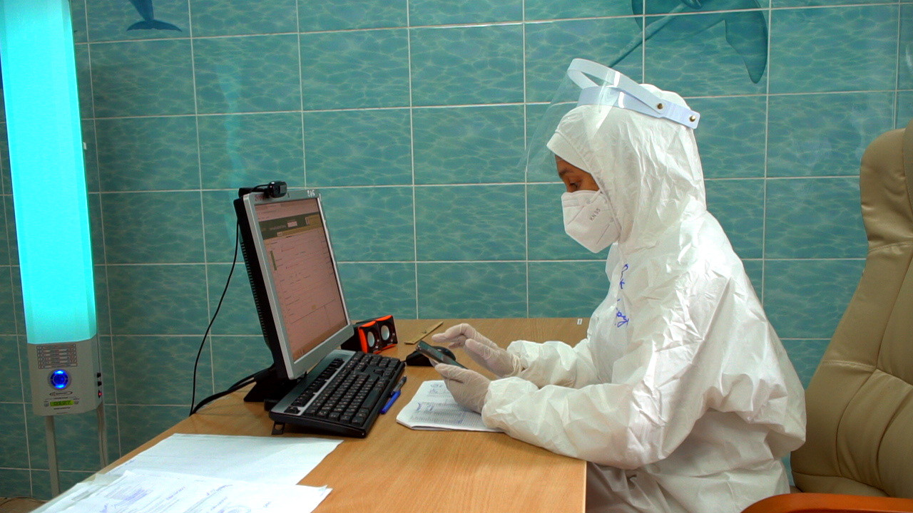 ەلوردادا ءموبيلدى بريگادالار قالاي جۇمىس ىستەيدى