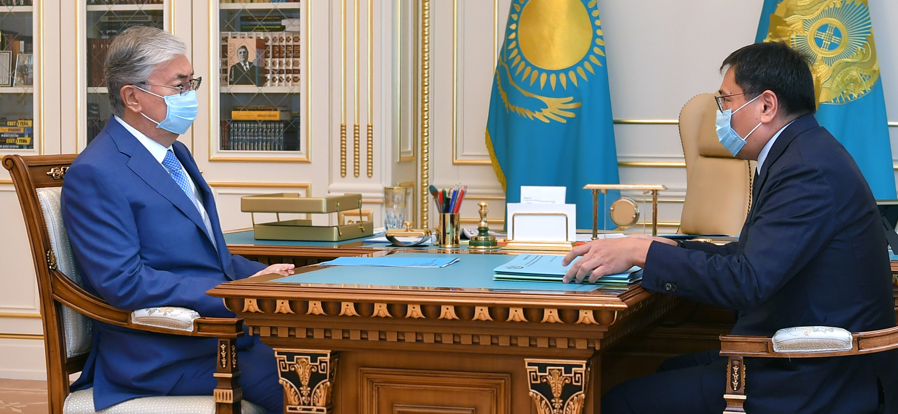 قاسىم-جومارت توقاەۆ ۇلتتىق بانك توراعاسىن قابىلدادى