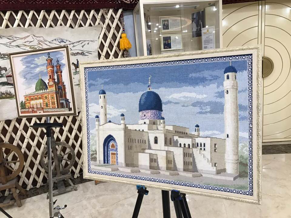 قوناەۆ قالدىرعان ءبىر قوراپ ءجىپ