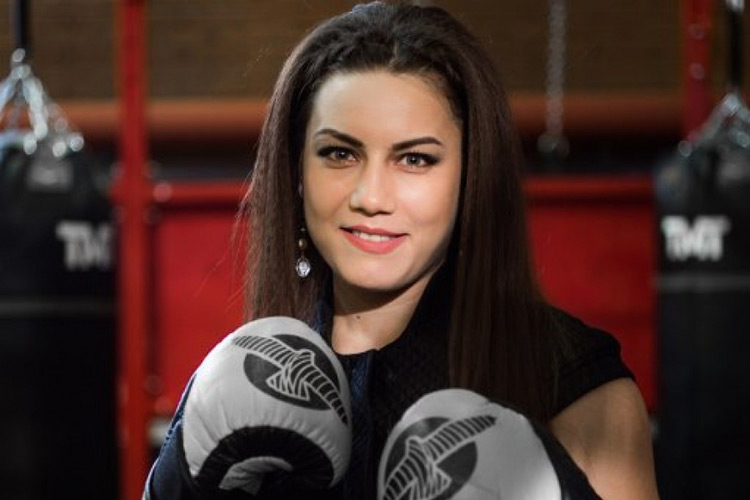 فيرۋزا ءشارىپوۆانىڭ تاعى ءبىر ايقاسى پاندەمياعا بايلانىستى وتپەي قالدى