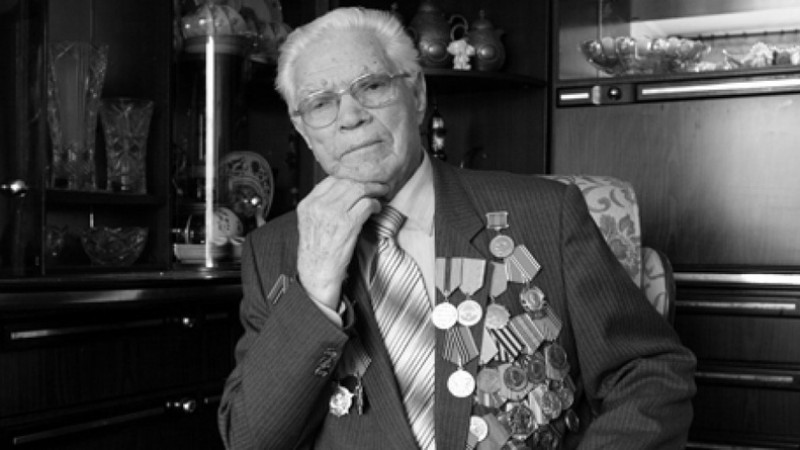 سوعىس ارداگەرى الەكساندر كولەسنيكوۆ دۇنيەدەن ءوتتى