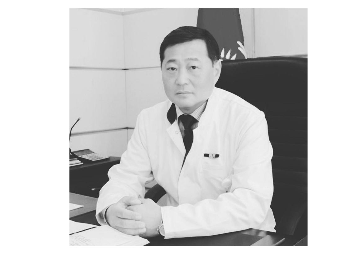 العىس ارقالاعان اق جەلەڭدى ابزال جان ەدى