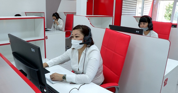 شىمكەنتتەگى "iKomek" ورتالىعىنا كەلىپ تۇسكەن سۇراقتار تولىقتاي قارالۋدا