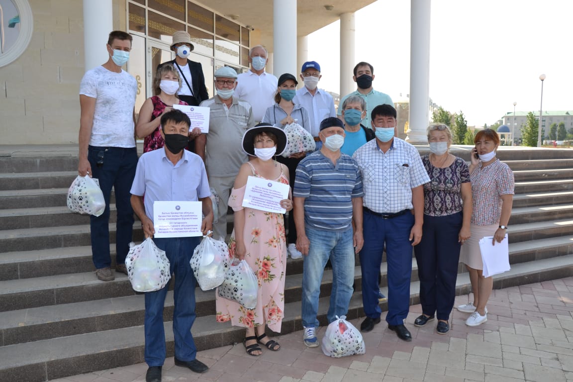 ورالدا 30 مەدبيكە ايت مەيرامىنا سىيلىق الدى