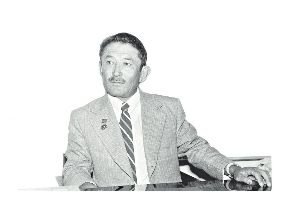 سول كۇندەردى ساعىنامىن...