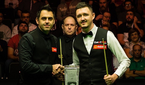 سنۋكەر: فينالدا رونني و'سالليۆان مەن كايرەن ۋيلسون كۇش سىناسادى