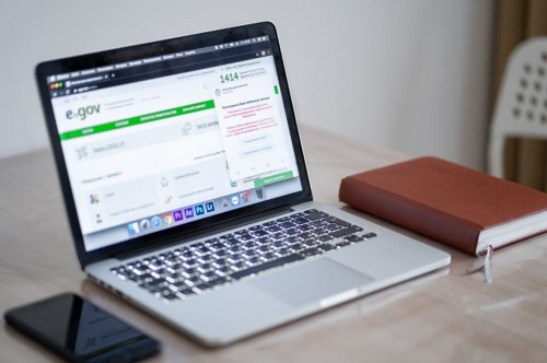 9,4 ميلليون قازاقستاندىق ءموبيلدى ازاماتتار بازاسىنا تىركەلدى