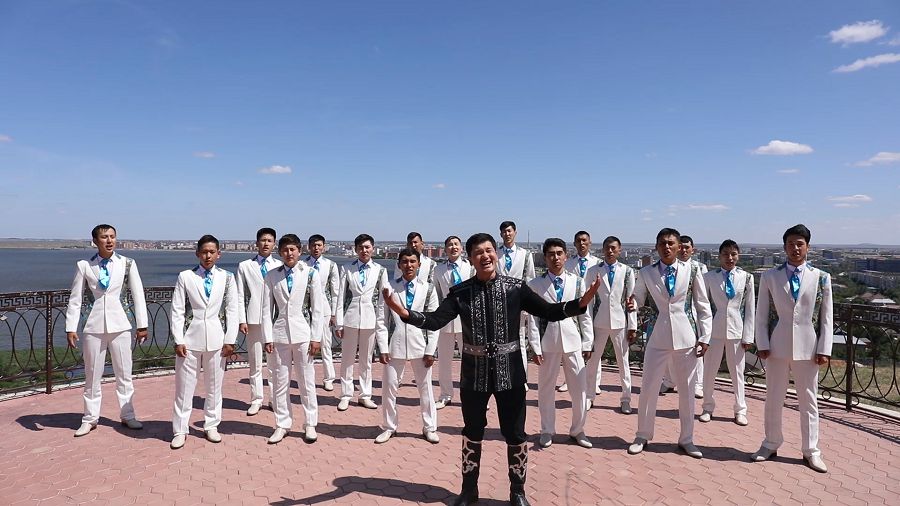 حاكىمنىڭ ىزگى مۇراتىن جالعاستىرۋ – باستى مىندەت