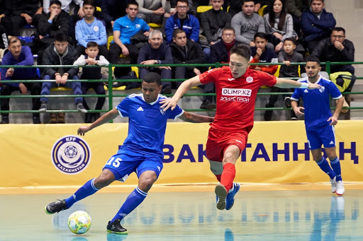 قازاقستان – ۇزدىك تورتتىكتە