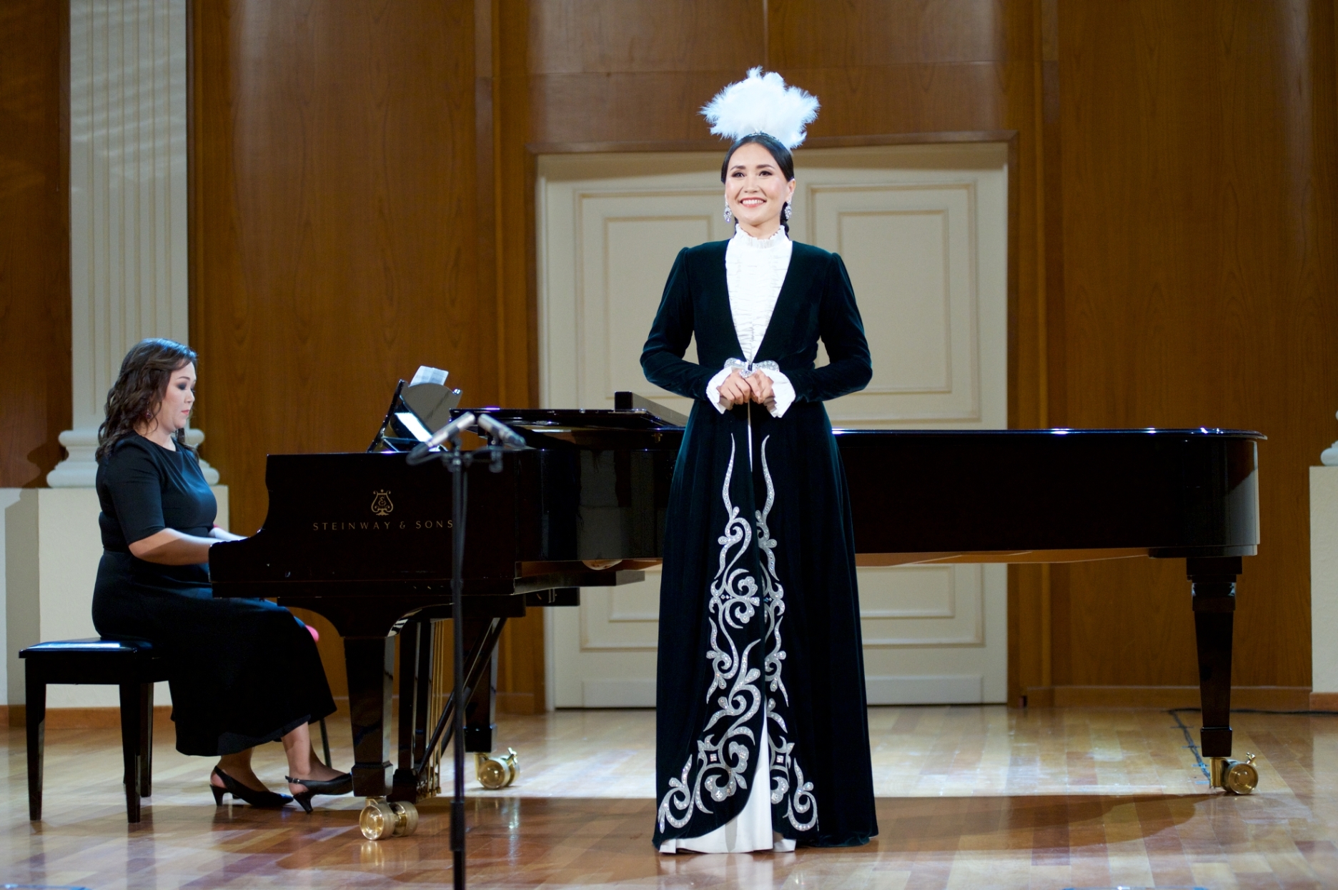 مەرەكەلىك كوڭىل كۇي سىيلايدى