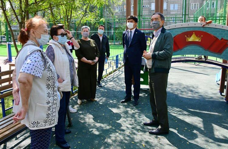 باقىتجان ساعىنتاەۆ تۇركسىب اۋدانىنداعى اباتتاندىرۋ جۇمىستارىمەن تانىستى