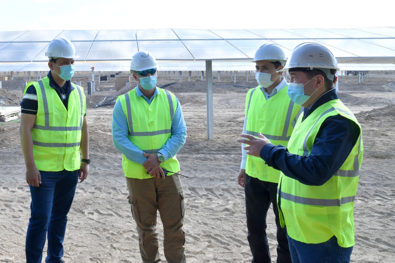 م. ايتەنوۆ كۇن ەلەكتر ستانتسياسىنىڭ قۇرىلىس بارىسىمەن تانىستى