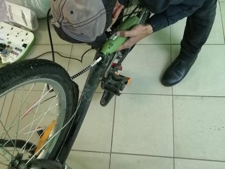 قوستانايدا 14 ۆەلوسيپەد ۇرلاعان كۇدىكتى ۇستالدى