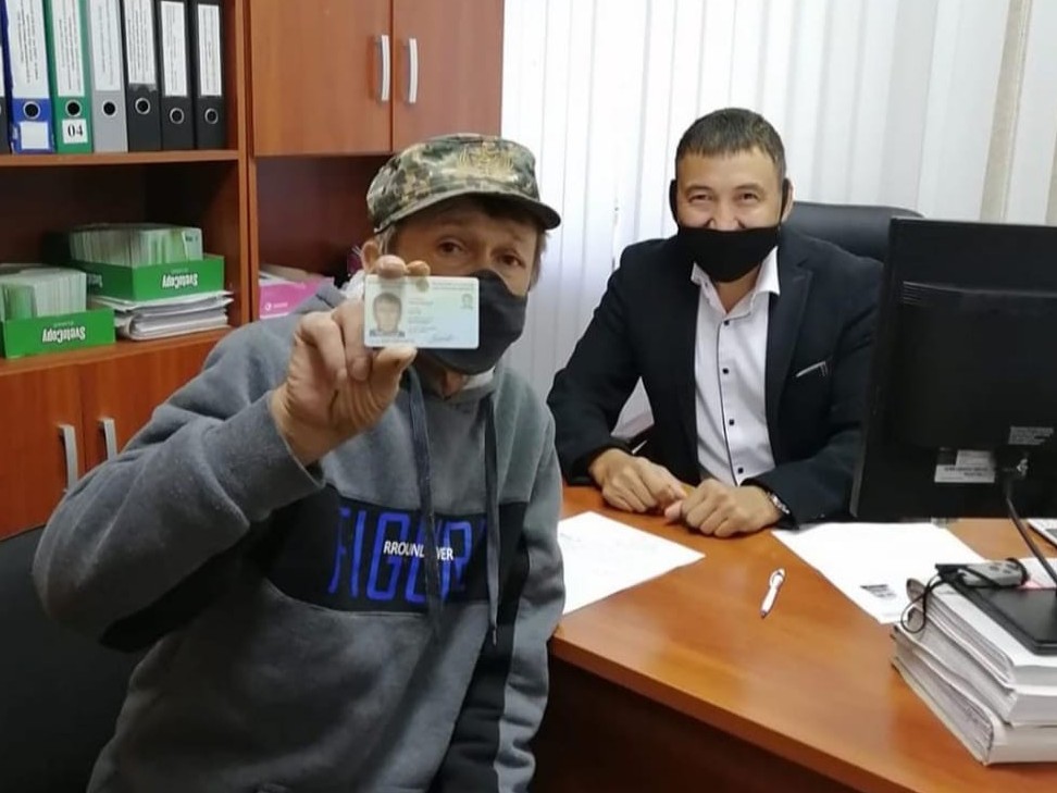 قوستاناي وبلىسىنىڭ تۇرعىنى 30 جىل بويى كەڭەستىك قىزىل پاسپورتپەن جۇرگەن