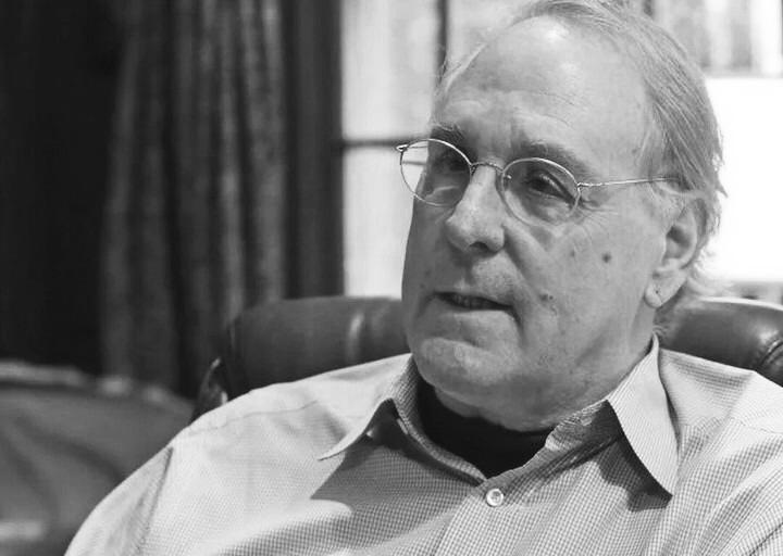 "فوررەست گامپ" كىتابىنىڭ اۆتورى ومىردەن ءوتتى