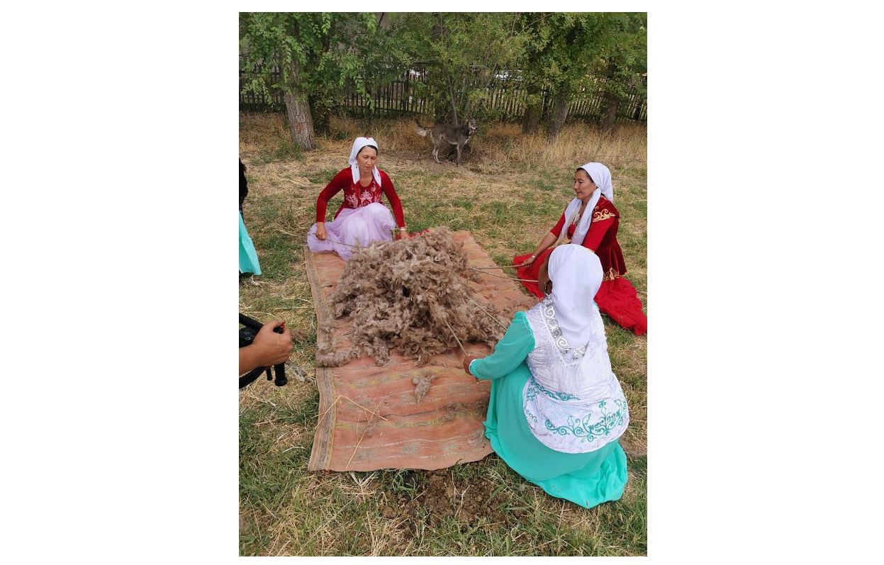 «ۇلتتىق مۇرا جارشىسى» شەتەلدىك تەلەارنالاردا كورسەتىلمەك