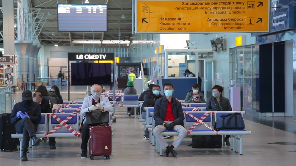 شەتەلدىكتەردىڭ قازاقستاندا تۇرۋ مەرزىمى ۇزارتىلدى