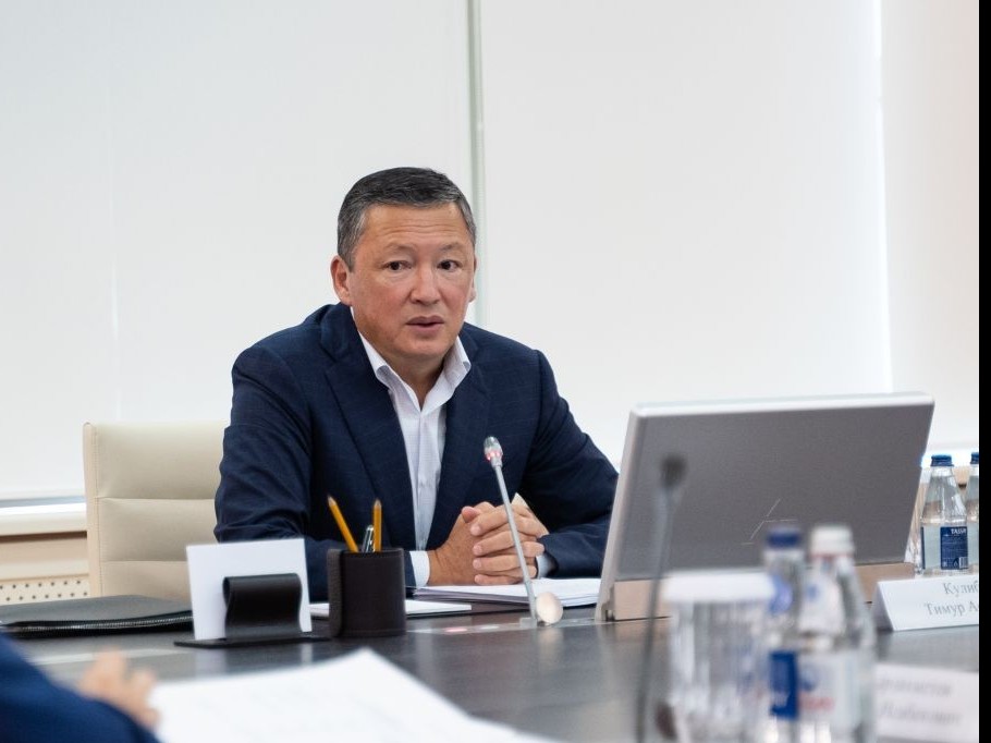 "اتامەكەن" قر ۇكپ تورالقا توراعاسى الماتىلىق بيزنەسمەندەرمەن كەزدەسۋ وتكىزدى