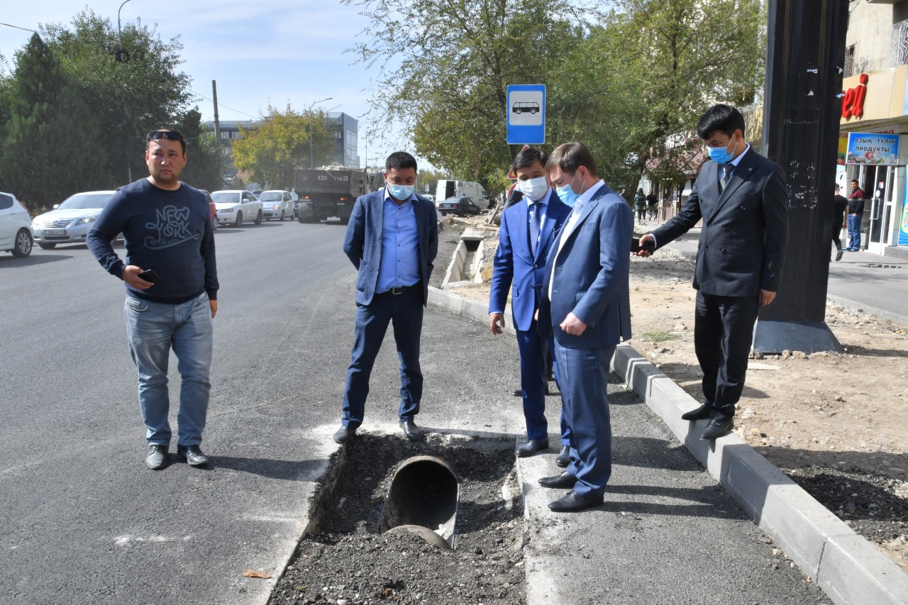 م.ايتەنوۆ جول-كولىك ينفراقۇرىلىمىن دامىتۋ باعىتىنداعى جۇمىستارمەن تانىستى