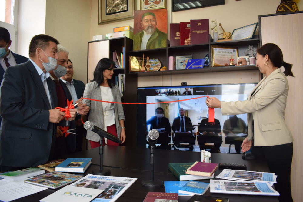 ومبىدا "اباي" مادەني-ىسكەرلىك ءۇيى اشىلدى