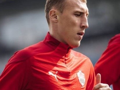 قۋات ونەر كورسەتەتىن رەسەيلىك كوماندانىڭ باس باپكەرى اۋىستى