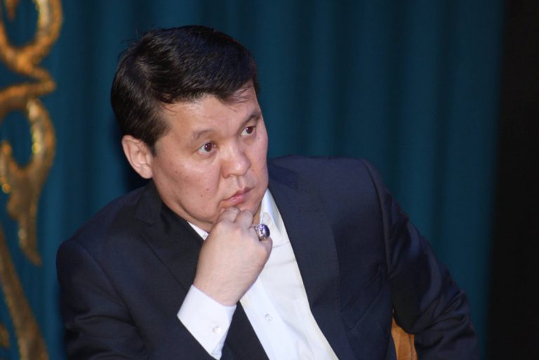 قازاقستان جازۋشىلار وداعى بقو فيليالىنىڭ توراعاسى تاعايىندالدى