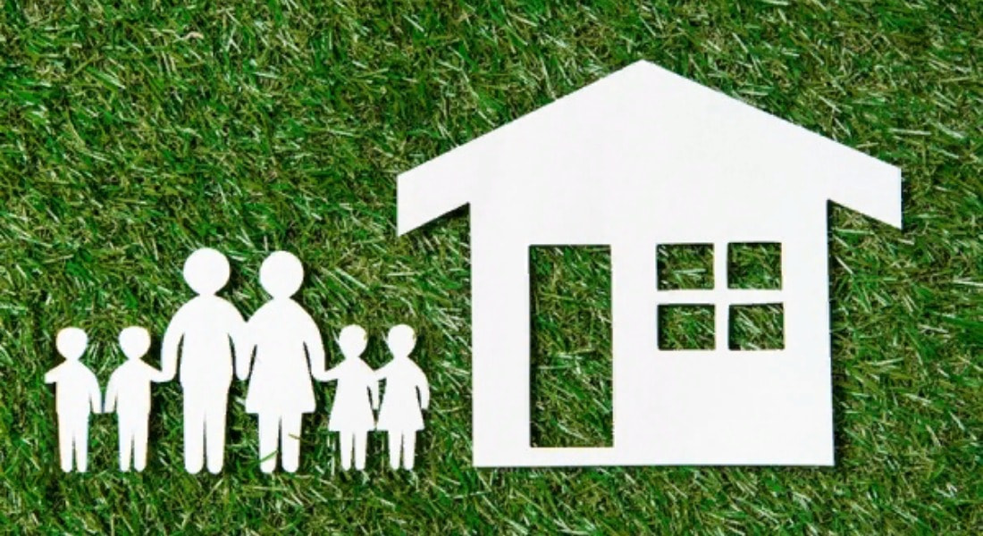 اسارلاتىپ ءۇي سالىپ بەردى