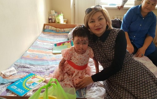 سيرەك كەزدەسەتىن اۋرۋمەن اۋىراتىن بالالار كومەككە مۇقتاج