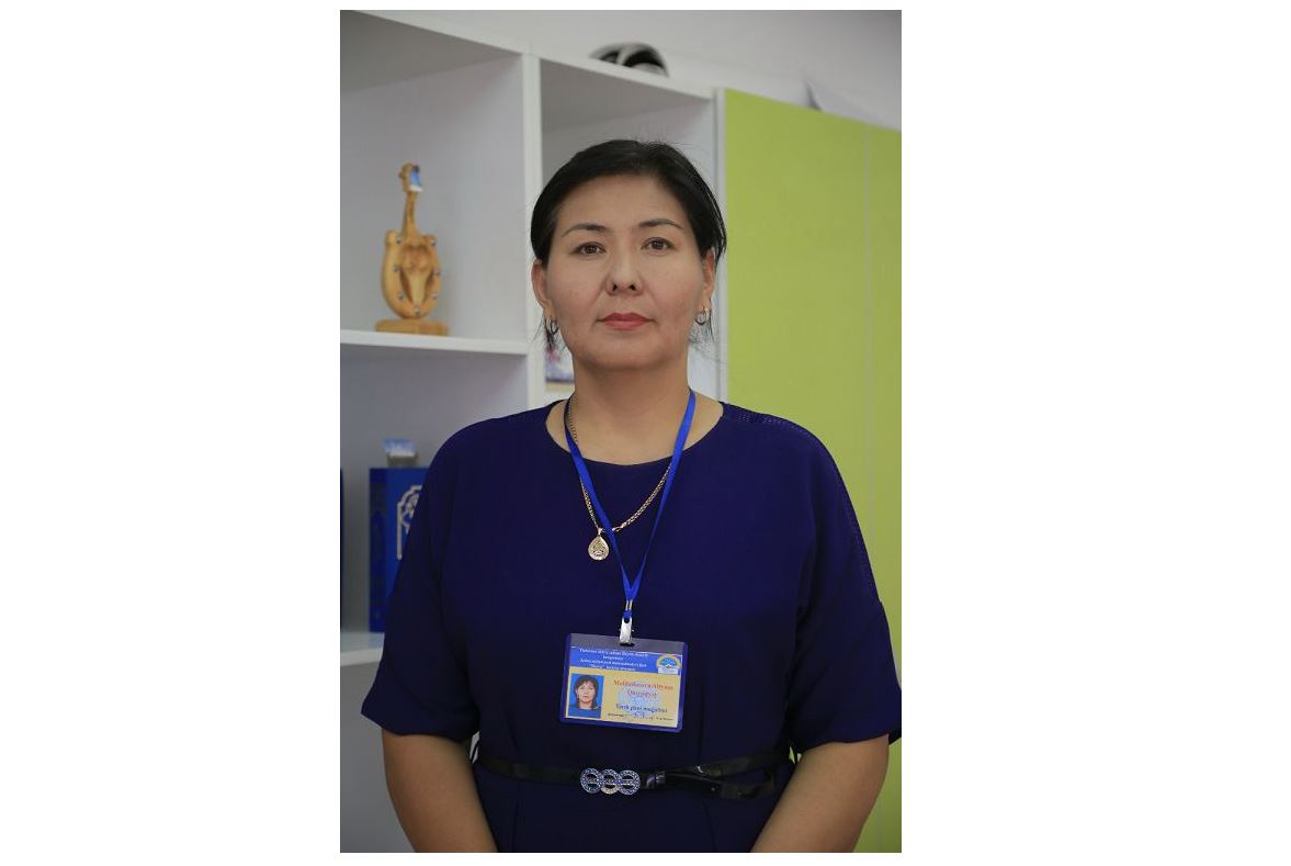 عىلىم مەن تاجىريبەنى ۇشتاستىرعان