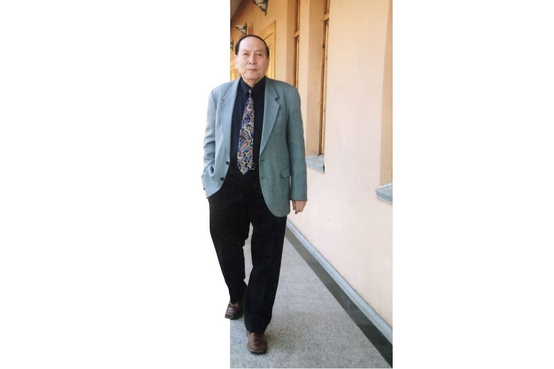 جاركەن بودەش: اتاجۇرتىن اڭساعان اعايىننىڭ ساعىنىشىن جىرلادىم