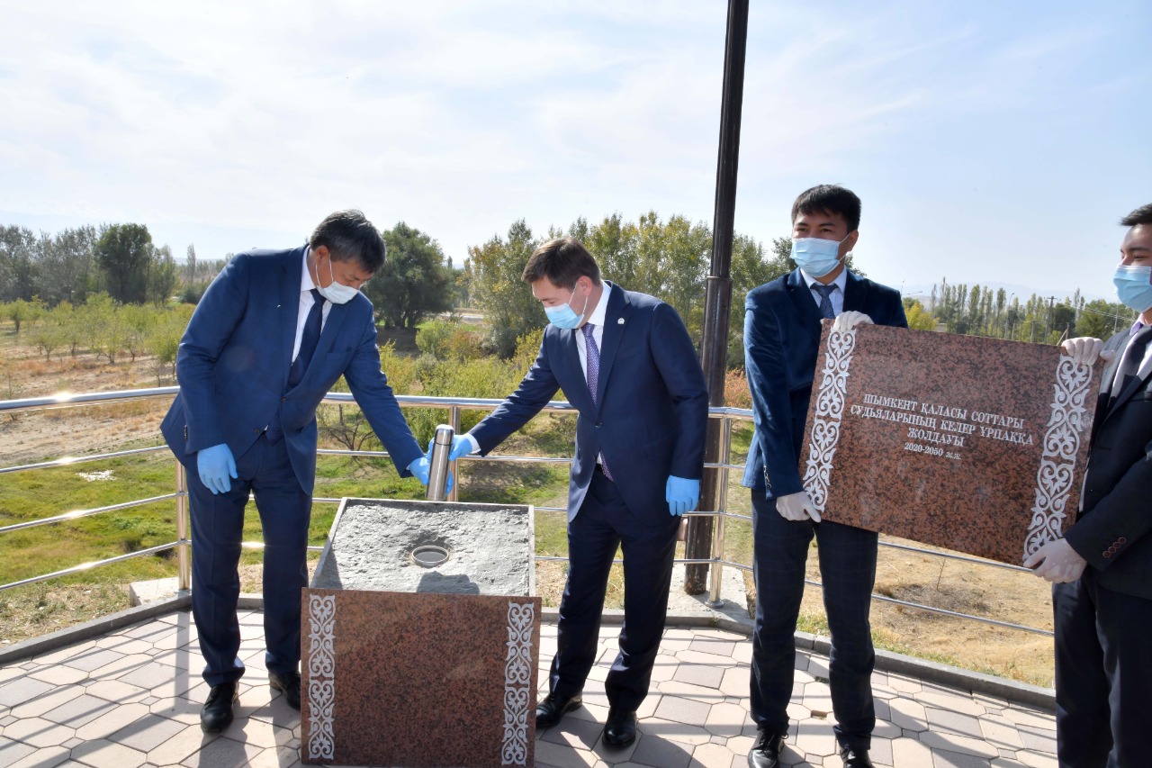 مارتوبە تاريحي كەشەنىندە كەلەر ۇرپاققا جولداۋ جازىلعان كاپسۋلا سالىندى