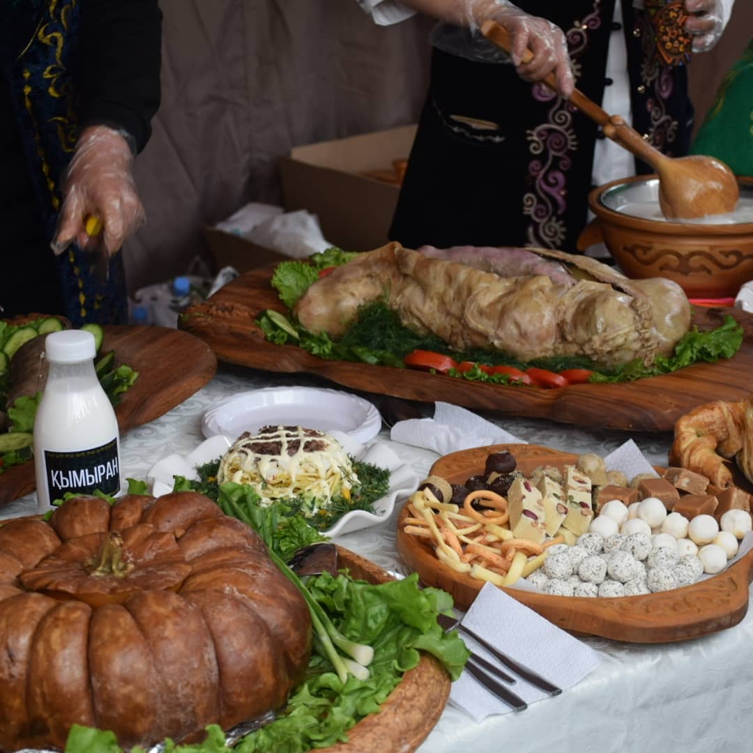 تۇركىستاندا ء"دامدى تاعامدار" فەستيۆالى ءوتتى