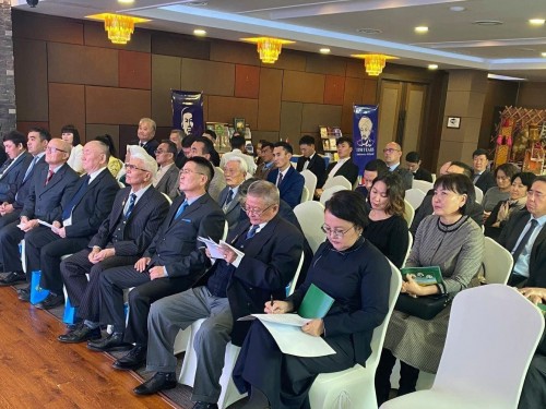 ۇلان-باتىردا اباي جانە ءال-فارابي كەشى ءوتتى