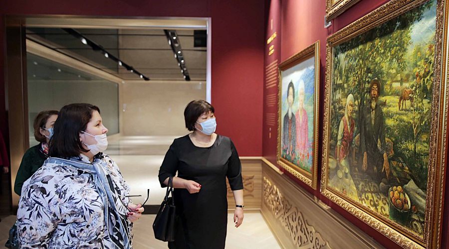 ەلباسى مۋزەيىندە – اق حالاتتى ابزال جاندار