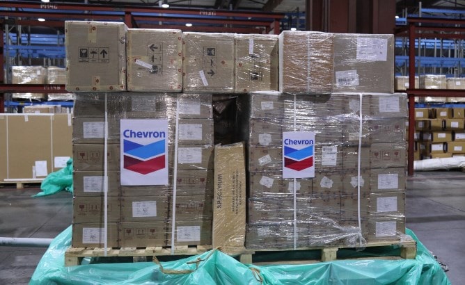 «شەۆرون» كومپانياسى قازاقستانعا ءدارى-دارمەك جەتكىزدى