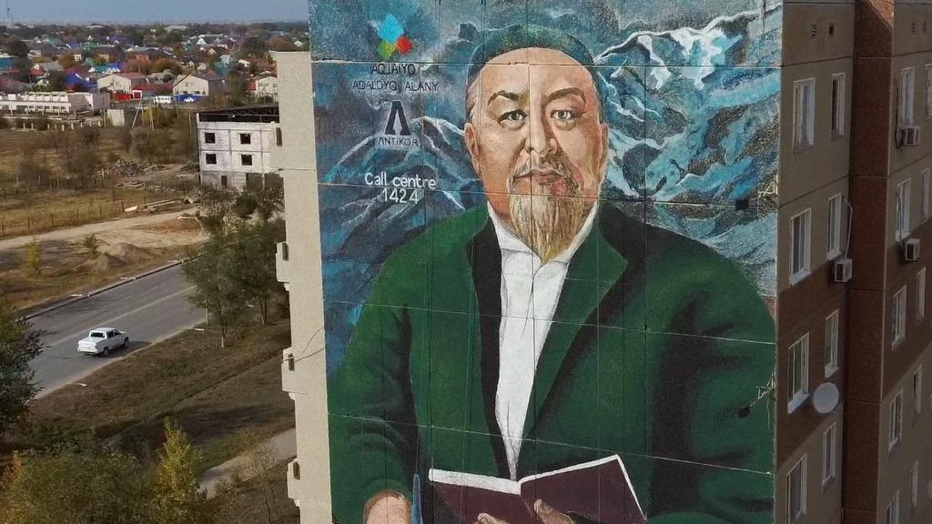 اقساي قالاسىندا اباي مۋرالى سالىندى