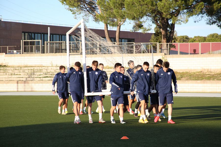 جەڭىلىستەن كوز اشپاعان جاستار قۇراماسى