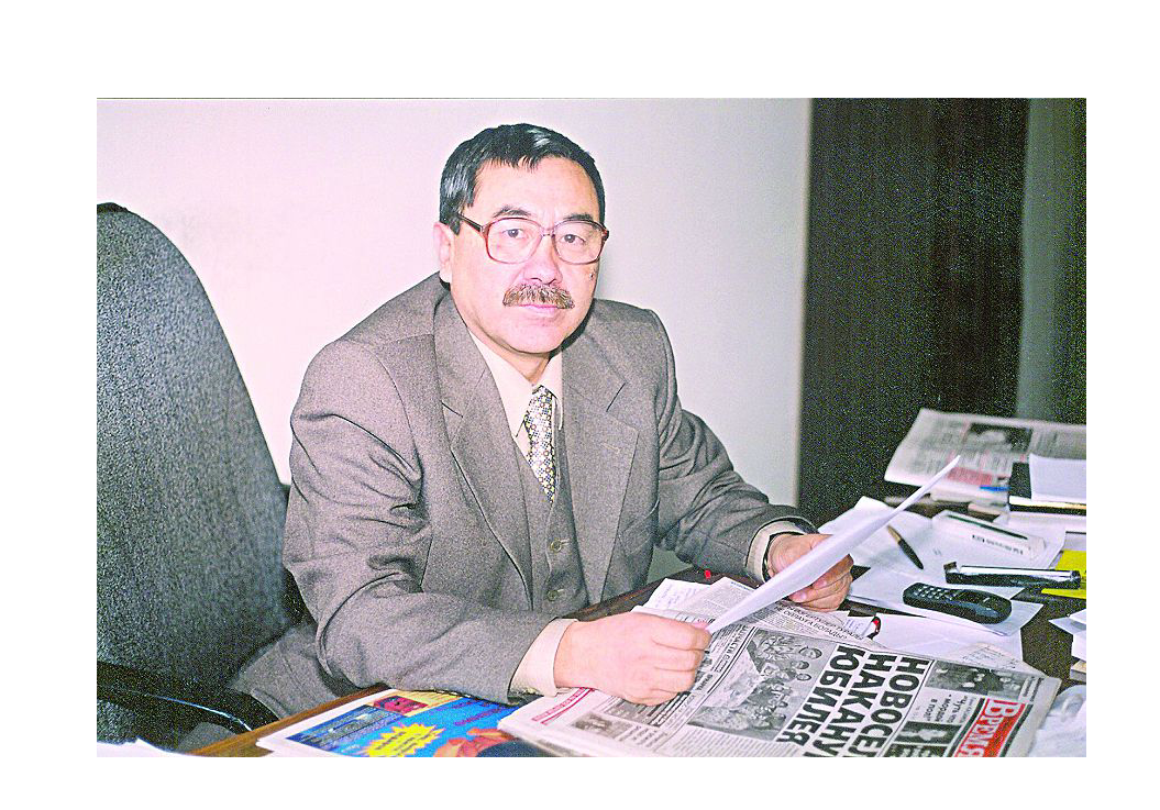 جۇماباي شاشتاي ۇلى: ...ابايعا عانا جاراسادى