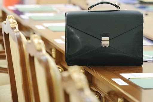 مەملەكەتتىك قىزمەتكە ءتۇسۋ ءتارتىبى ءتۇسىندىرىلدى