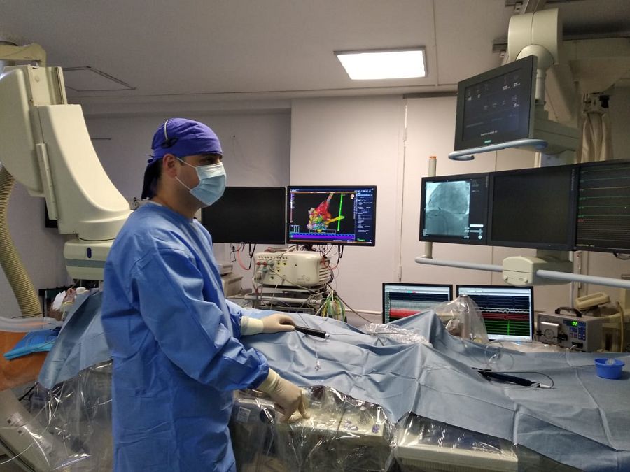 العاشقى وپەراتسيا MiFi كوپپوليارلى ابلاتسيالىق كاتەتەرىمەن جاسالدى