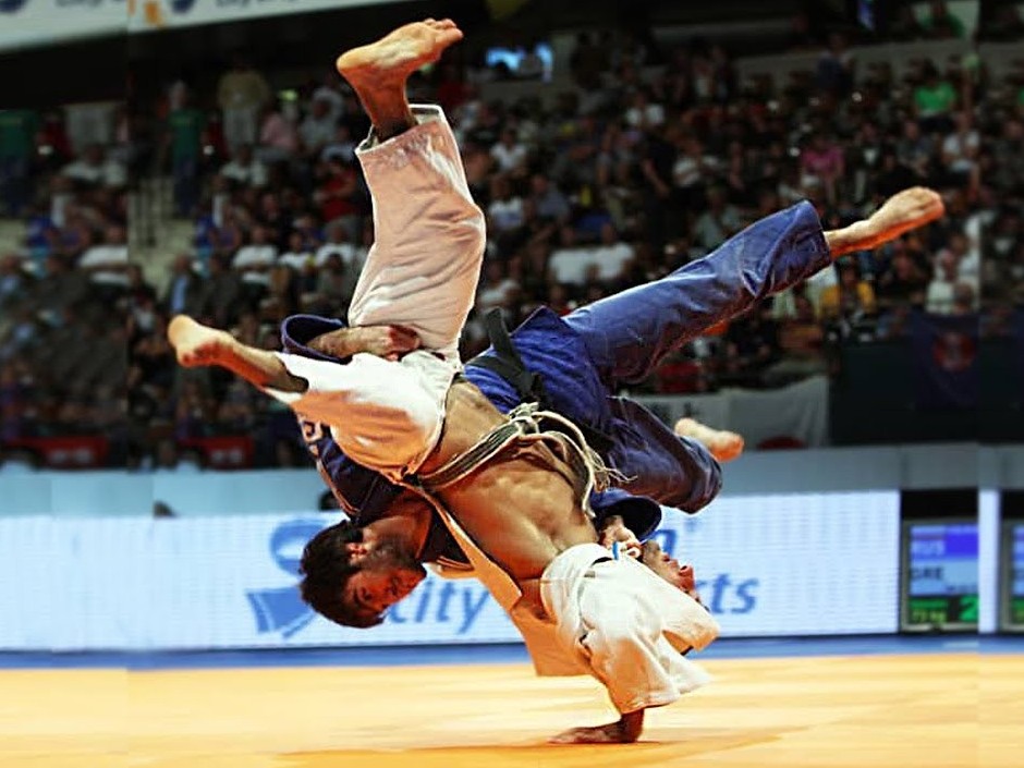 بۋداپەشتەن قورجىنىمىز بوس قايتتى