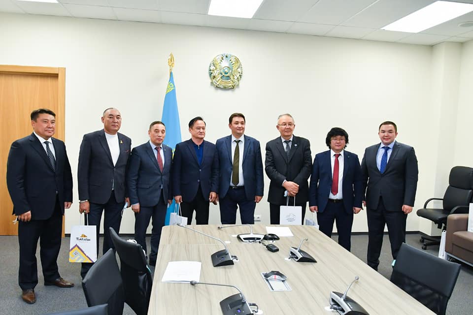 تۇركىستاندا زيالى قاۋىم وكىلدەرى باس قوستى